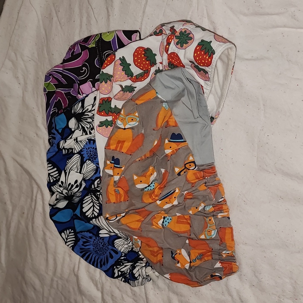 **BUNDLE** four bonnets scrub hats